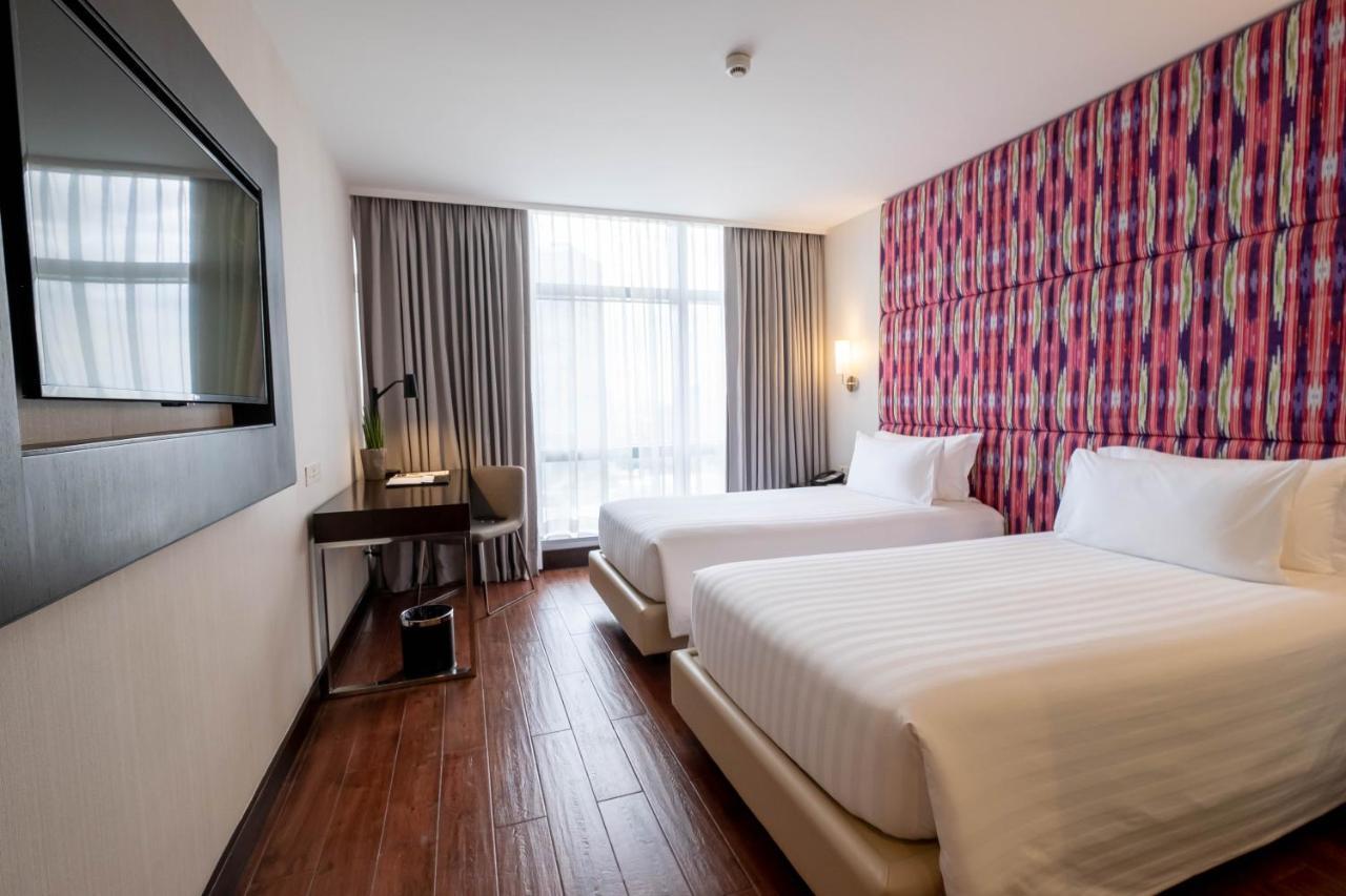 Wynwood Hotel - Multiple Use Hotel Pasig City Buitenkant foto