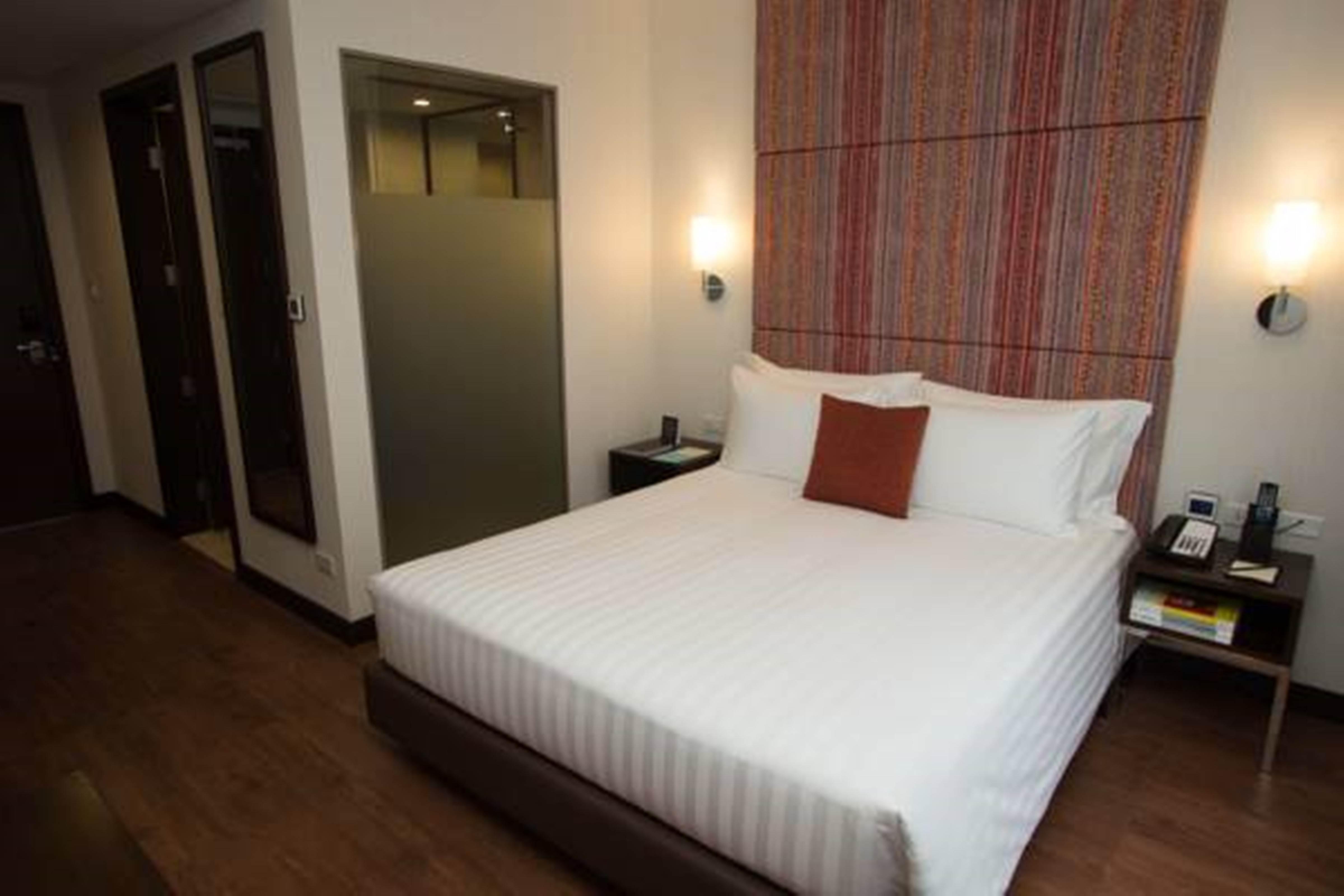 Wynwood Hotel - Multiple Use Hotel Pasig City Buitenkant foto