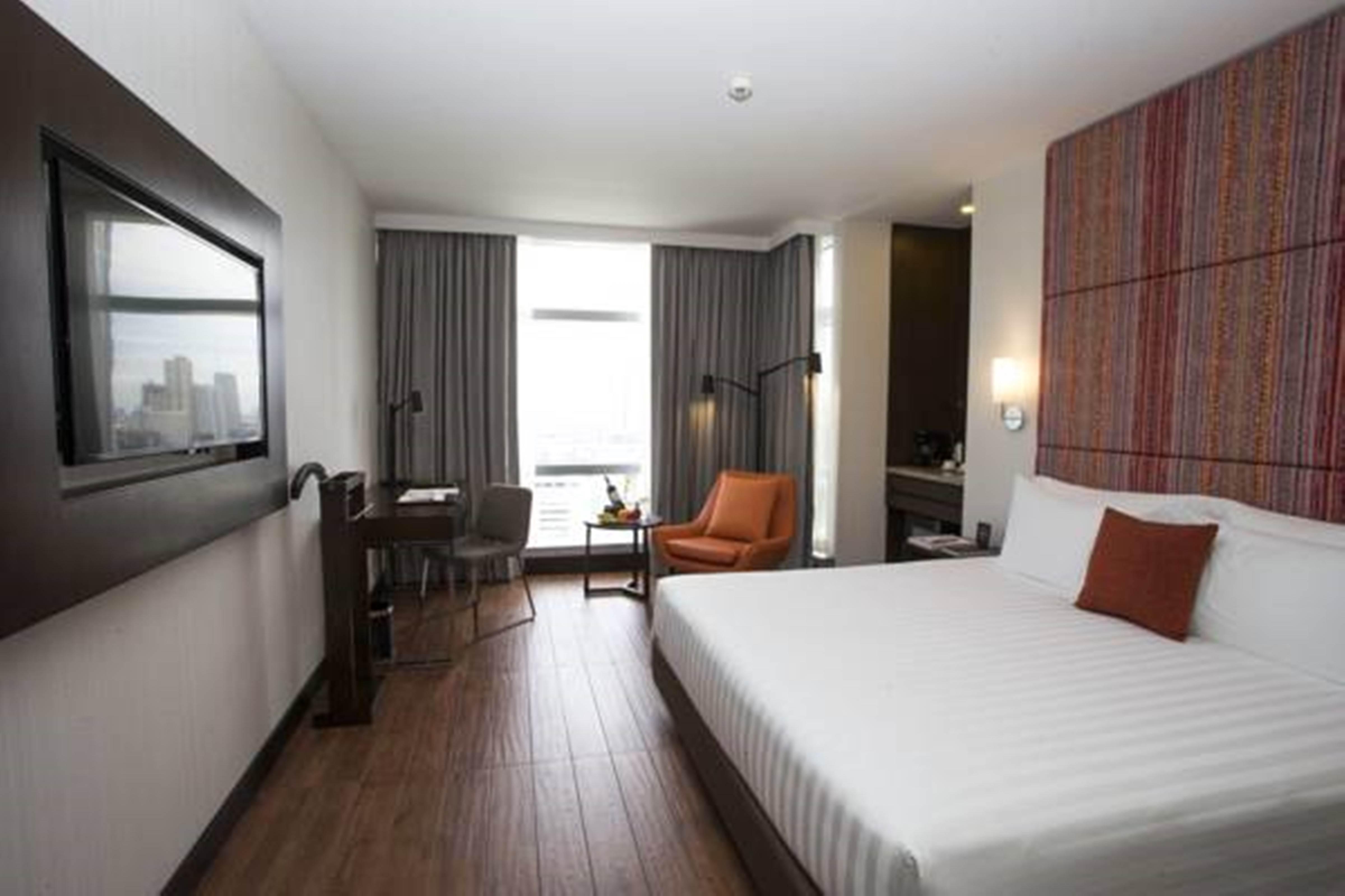 Wynwood Hotel - Multiple Use Hotel Pasig City Buitenkant foto